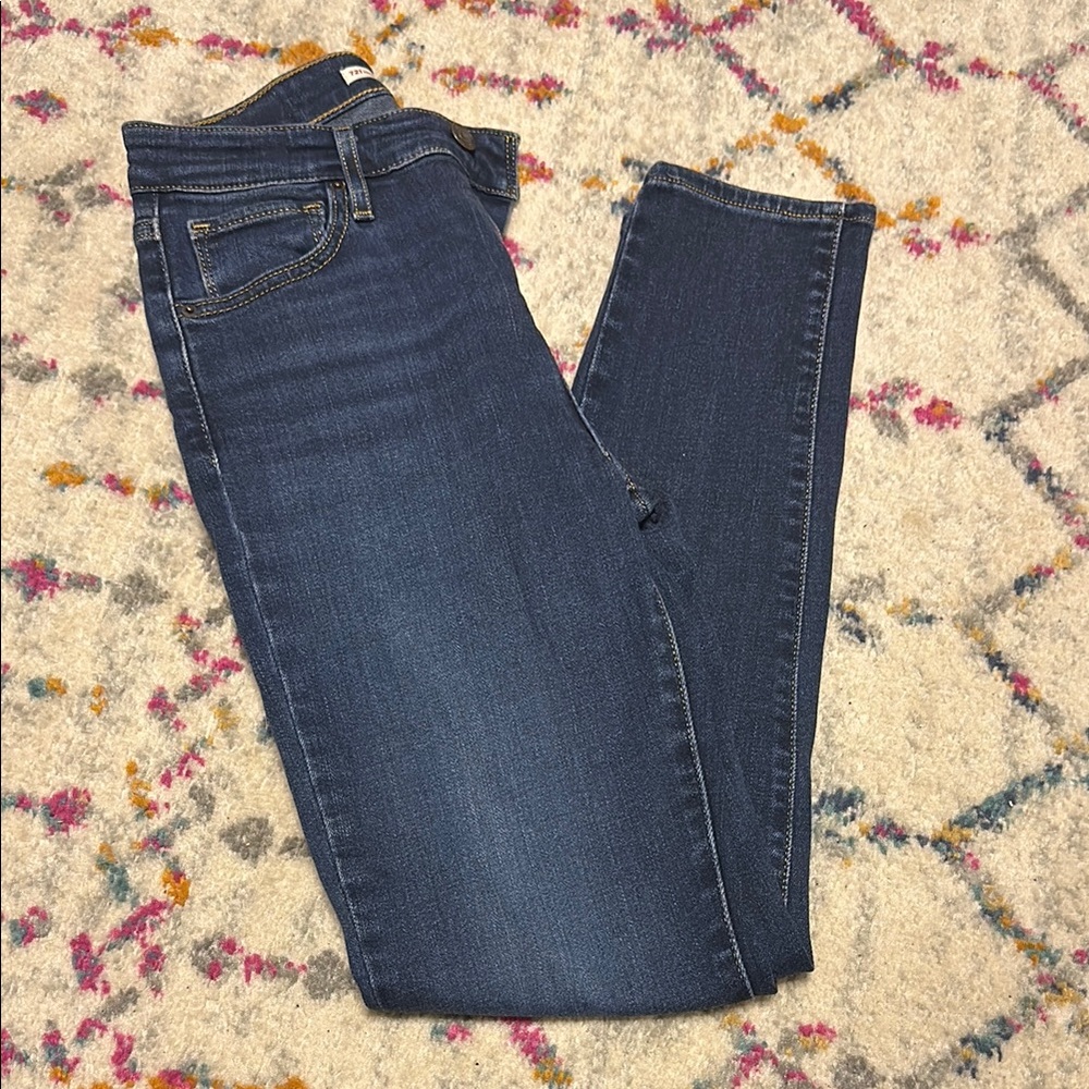 Classic High-Rise Women’s Dark Blue Denim Jeans